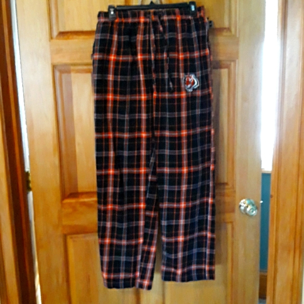Men's Bengals NFL team apparel